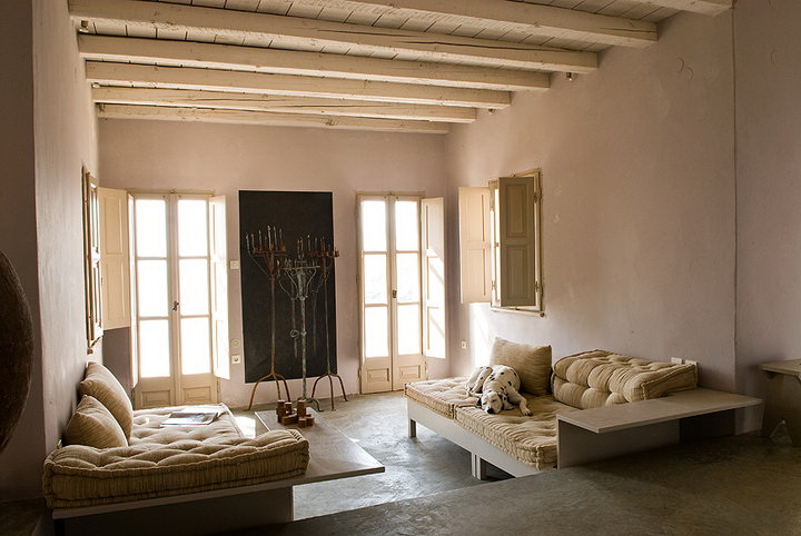 decoration-reconstruction-serifos-03