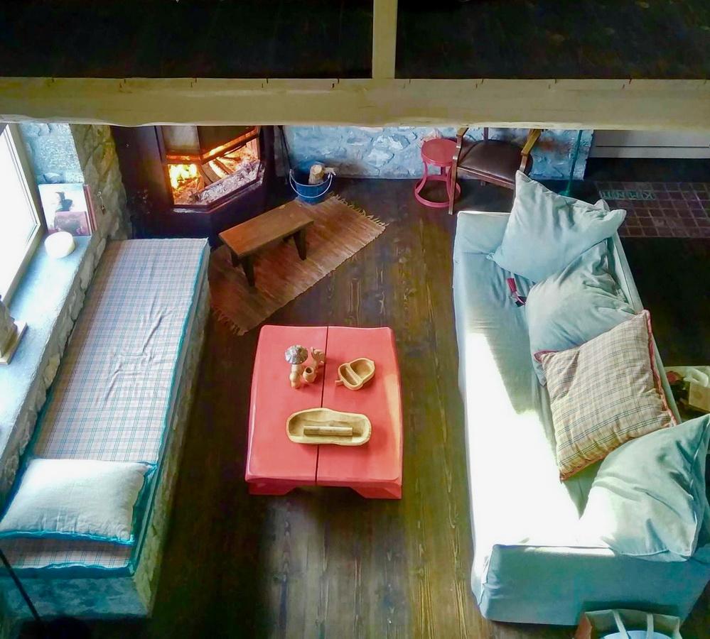 interior-design_spiti-tithorea_hara-kontaxaki-03