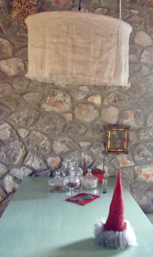 interior-design_spiti-tithorea_hara-kontaxaki-11
