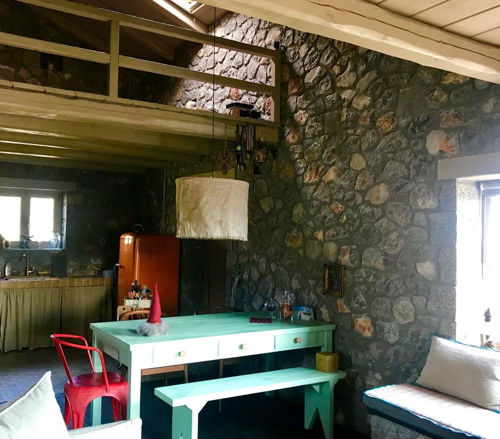 interior-design_spiti-tithorea_hara-kontaxaki-16