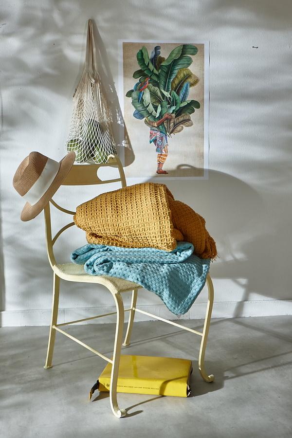 kentia-campaign_hara-kontaxaki-styling-02
