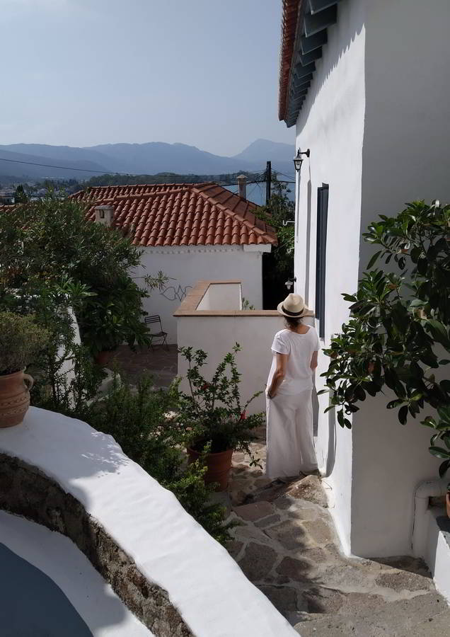little-tower-poros_sto-roloi_hara-kontaxaki_26