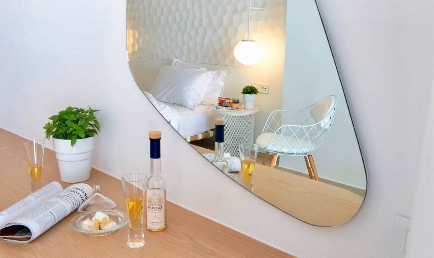 mykonian-k-hotels_styling_hara-kontaxaki_12