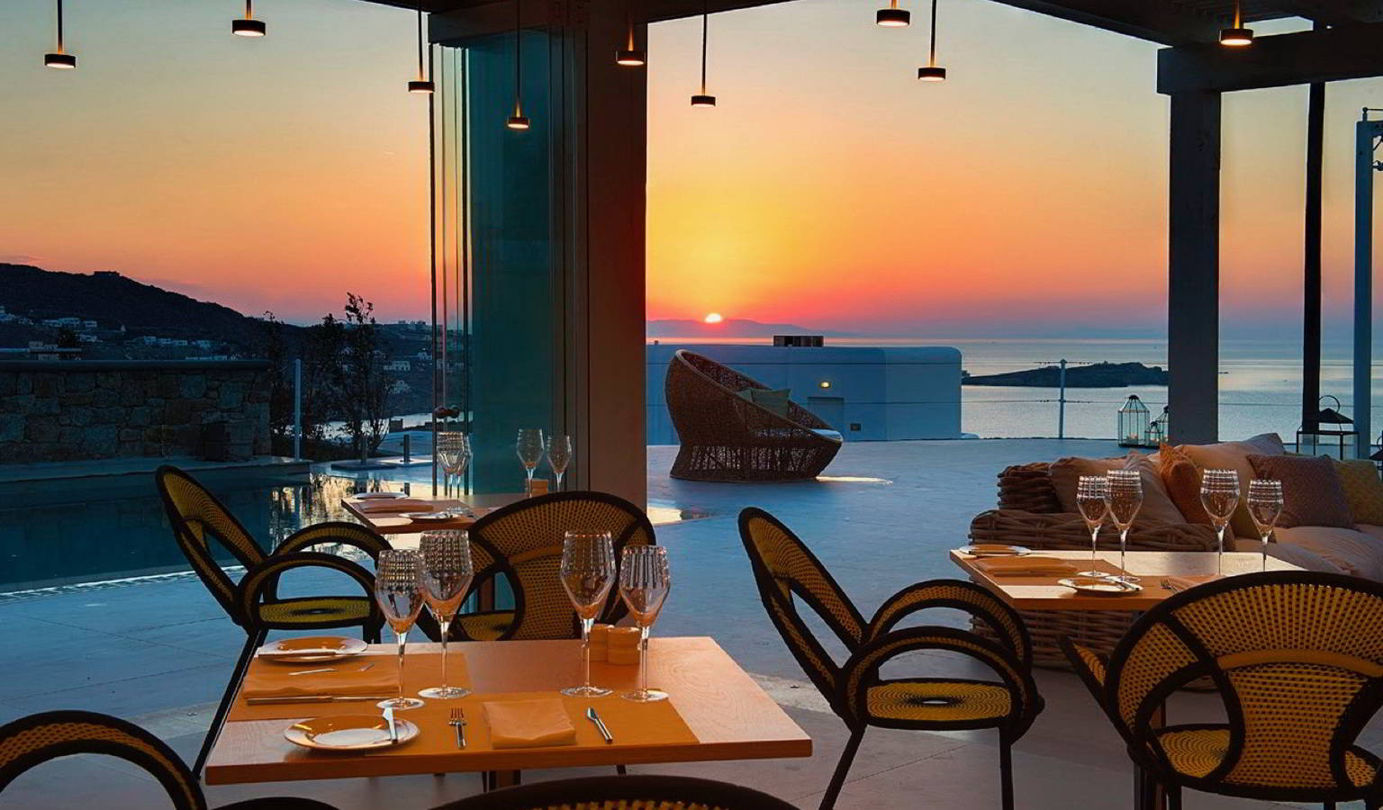mykonian-k-hotels_styling_hara-kontaxaki_22