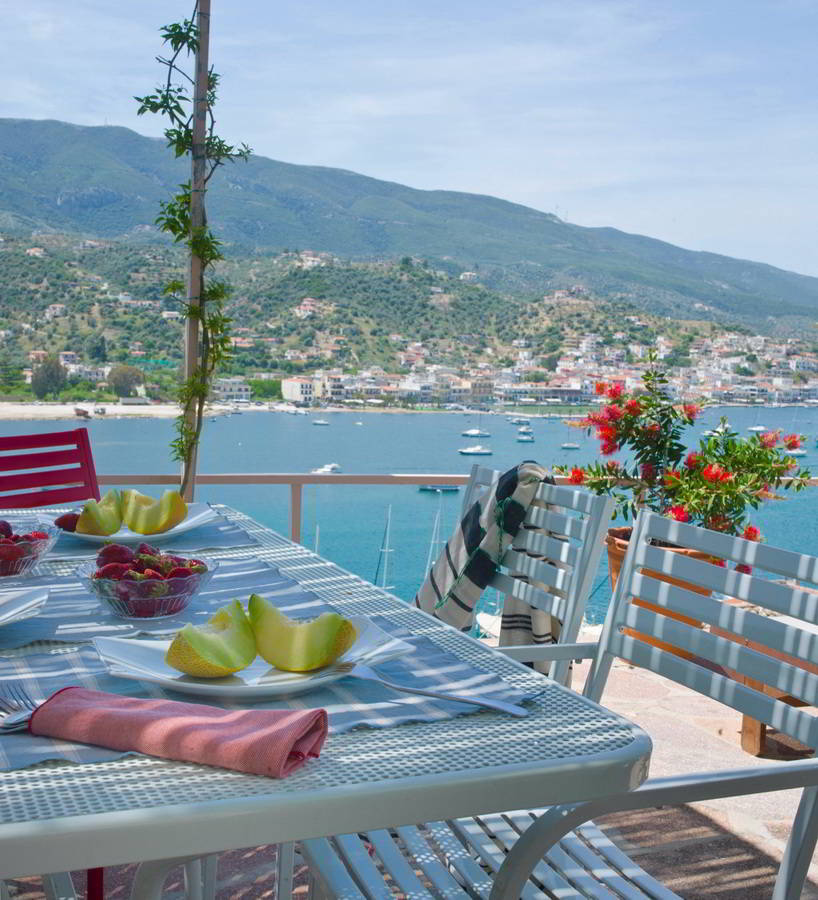 sto-roloi-poros_hara-kontaxaki_04