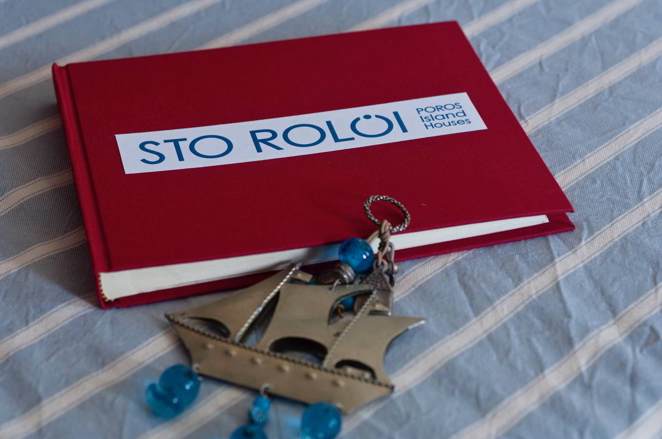 sto-roloi-poros_hara-kontaxaki_11